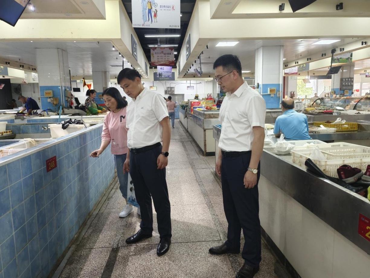 管好“菜籃子”，守護(hù)“大民生”國資運(yùn)營公司開展菜市場大巡查